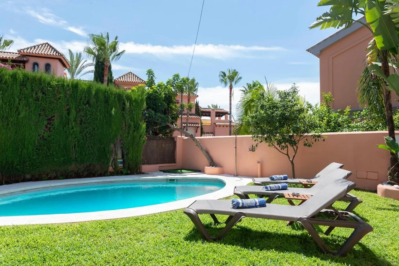 Villa Giovanni - Marbella Center - Heated Pool 0*,  Ισπανία