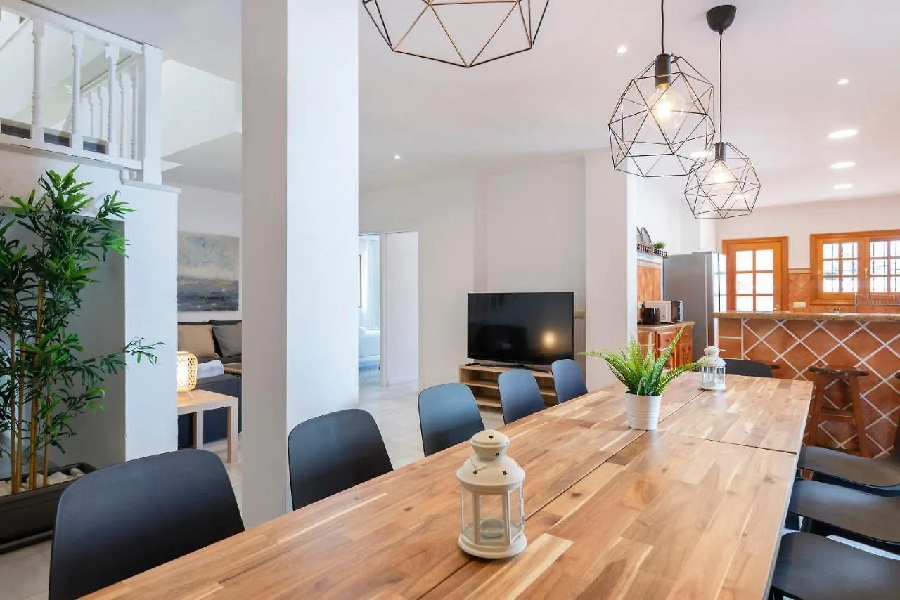 Villa Giovanni - Marbella Center - Heated Pool
