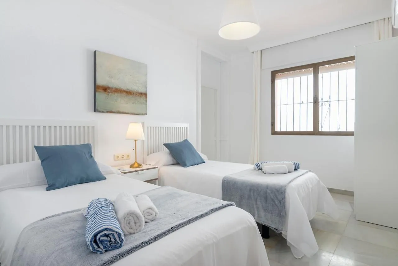 Villa Giovanni - Marbella Center - Heated Pool
