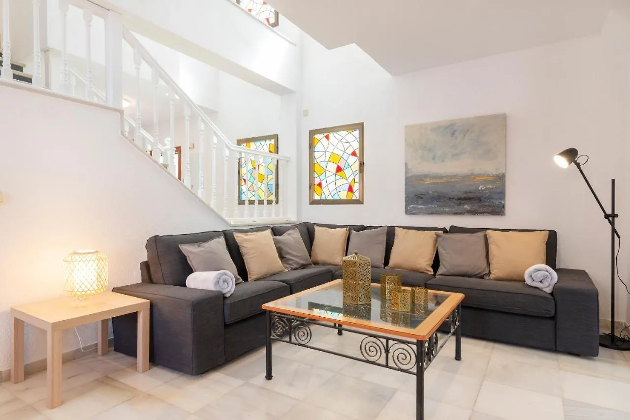 Villa Giovanni - Marbella Center - Heated Pool